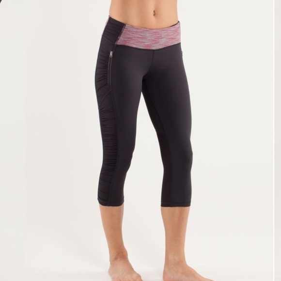 lululemon Run In The Sun Crop Wee Are From Space Deep - Picture 1 of 16